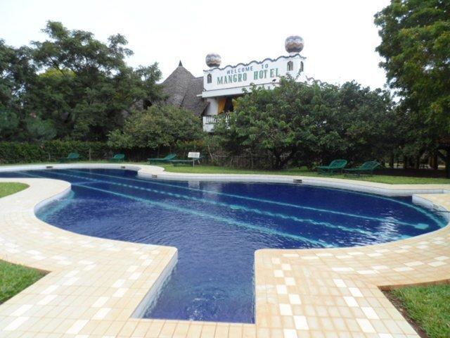 Mangro Hotel Diani Beach Buitenkant foto