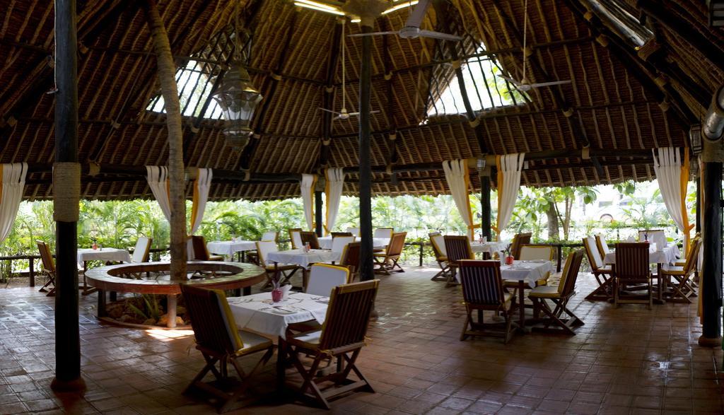 Mangro Hotel Diani Beach Buitenkant foto