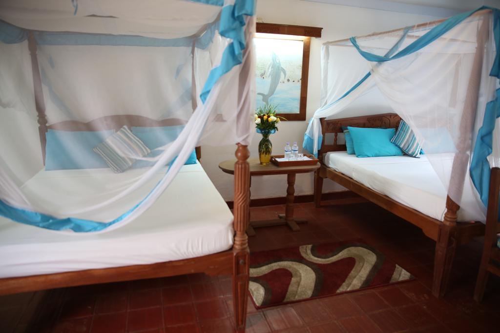 Mangro Hotel Diani Beach Buitenkant foto